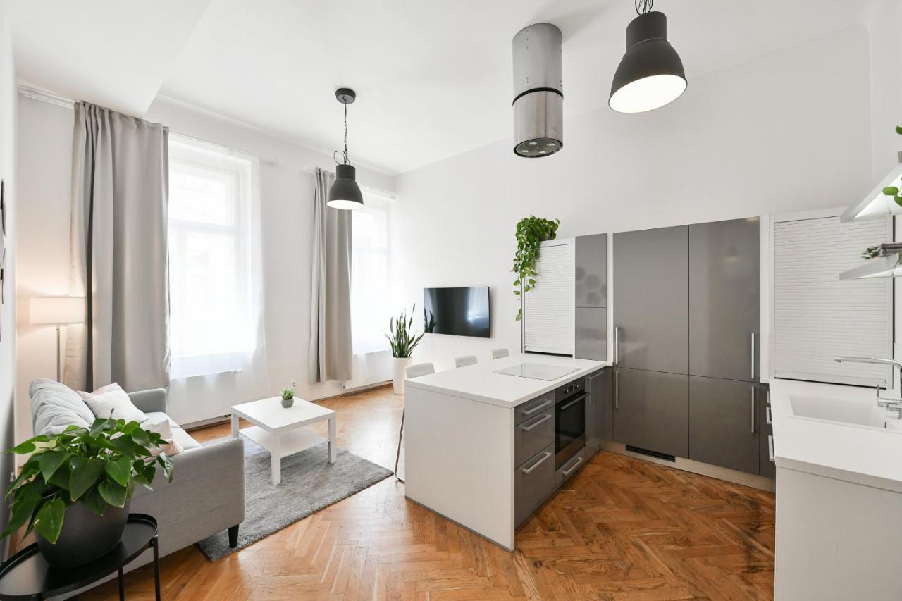 Klimentska 52 Residence Прага Экстерьер фото